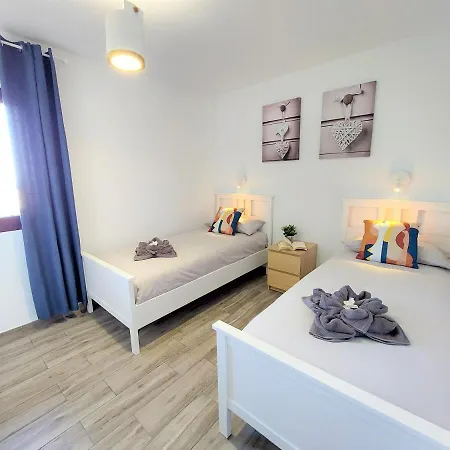 Ivory Ocean Apartment *